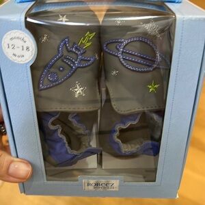 Leather Robeez baby shoes size 12-18 months